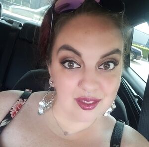 Meet your Posher, Anji